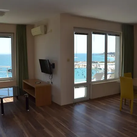 Apartment Jordan Nesebar